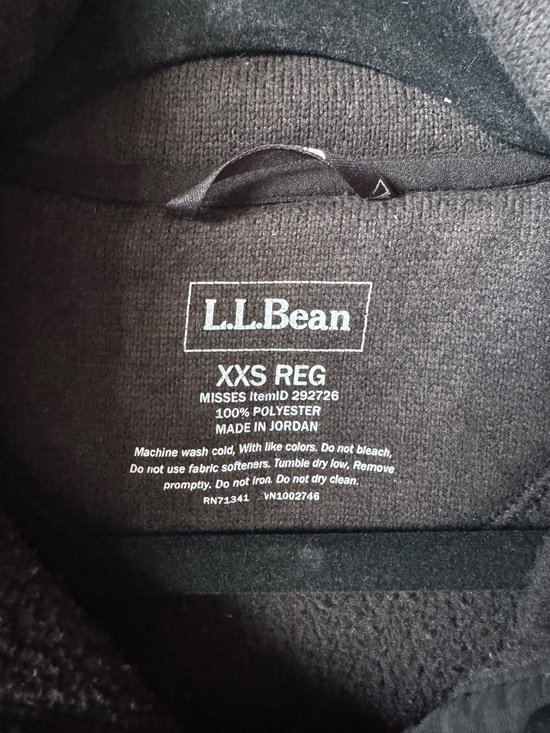 L.L.Bean dark grey Fleece Pullover Sweater - Picture 2 of 3
